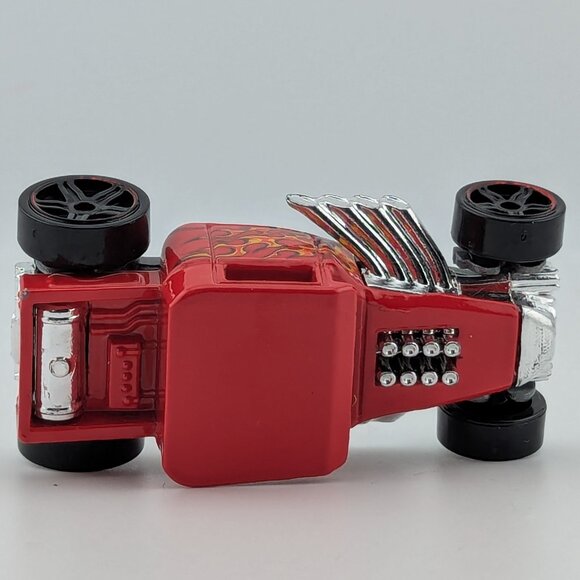 Hot Wheels Bone Shaker Diecast Car (©2010 Mattel) – Loose - Picture 6 of 6